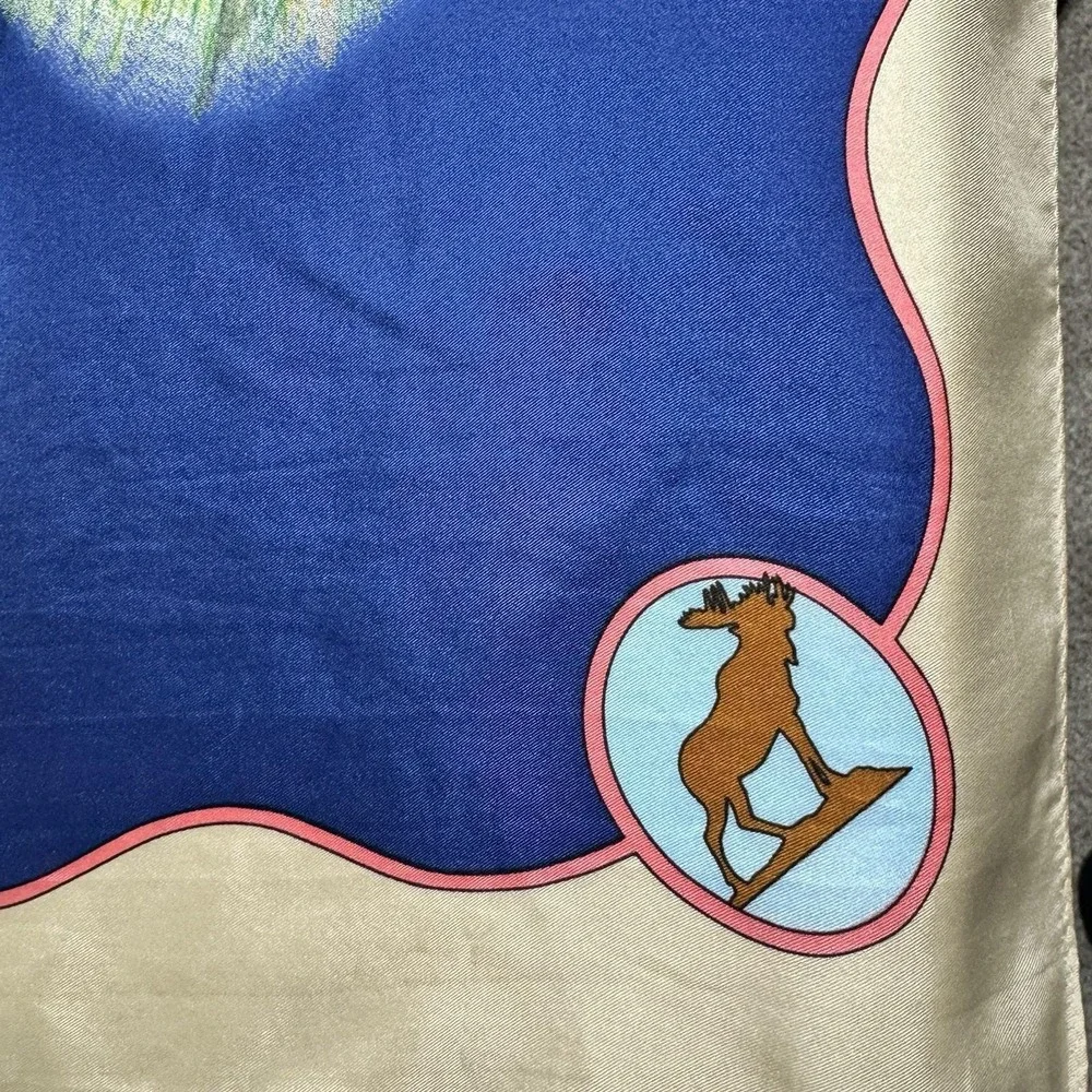 Moose International Silk Scarf Map Print Novelty Island‎ Scene Retro Collector